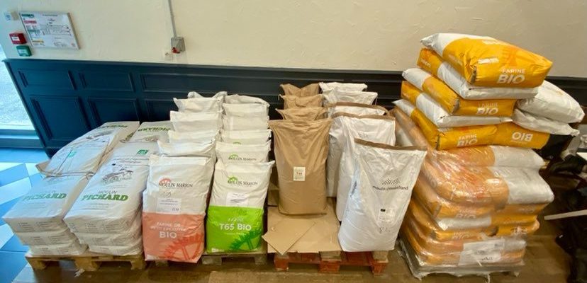 stocks farine Matt The Baker